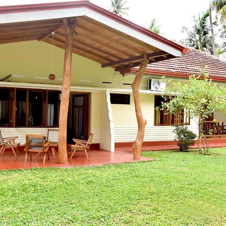 Villa Polhena Matara Esterno foto