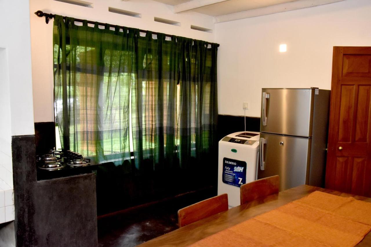 Villa Polhena Matara Esterno foto